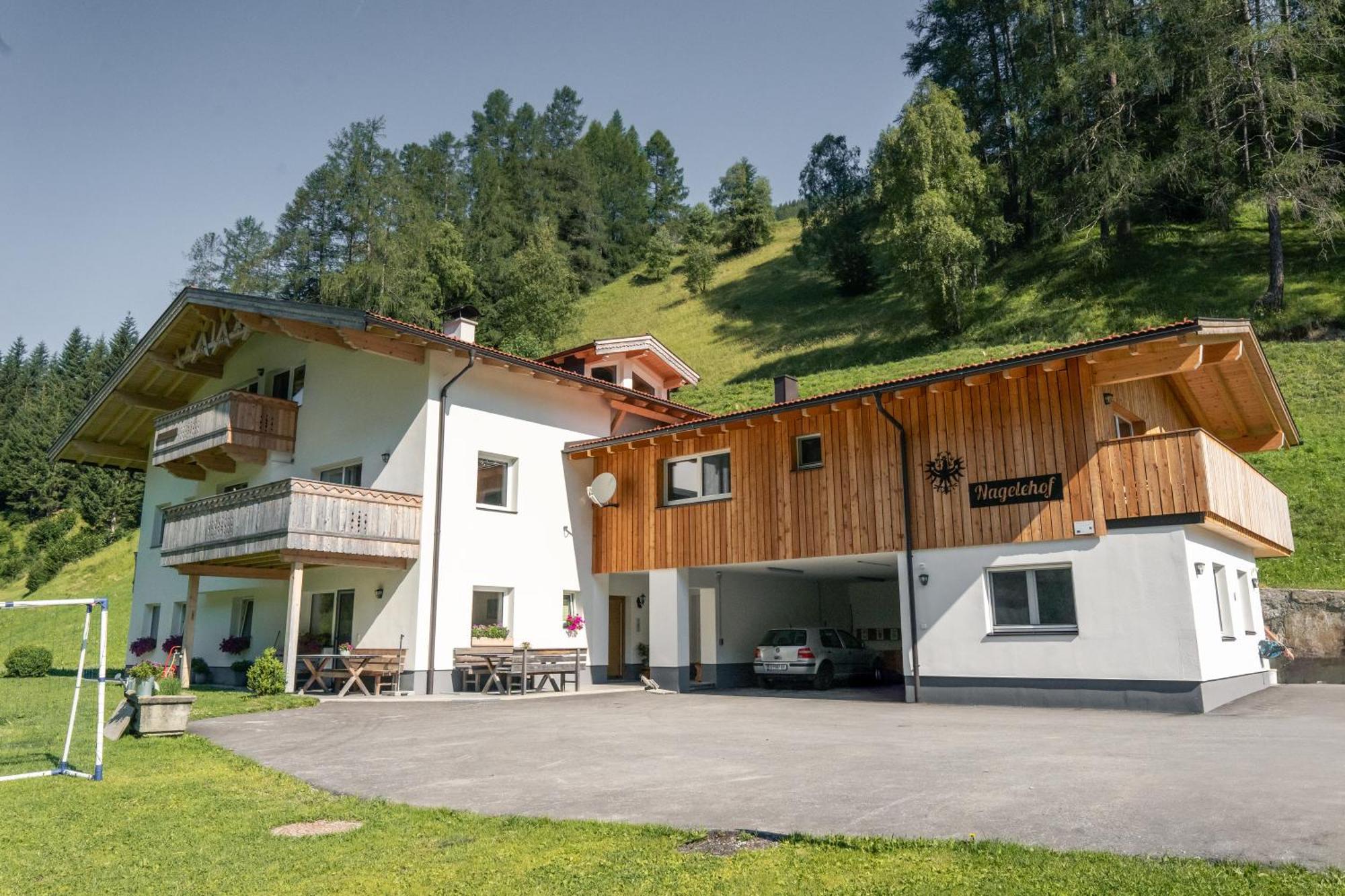 Nagelehof Apartment Blaser Нафис Экстерьер фото